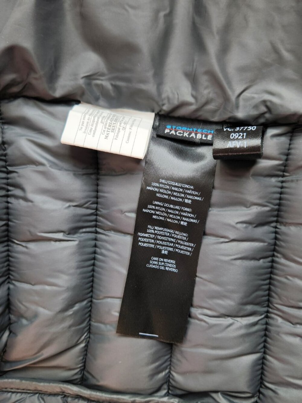 Stormtech Seaspan Packable Puffer Vest Mens Size Large Black - Picture 9 of 13